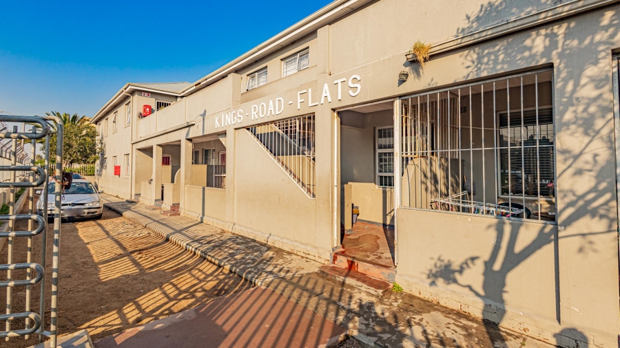2 Bedroom Property for Sale in Brooklyn Western Cape